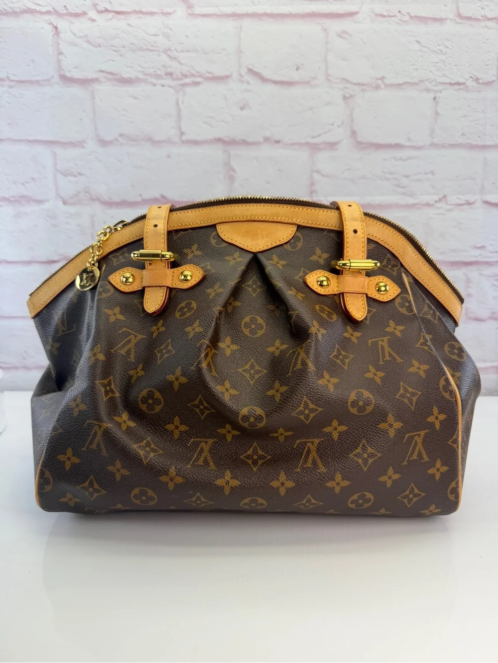Louis Vuitton authentic louis